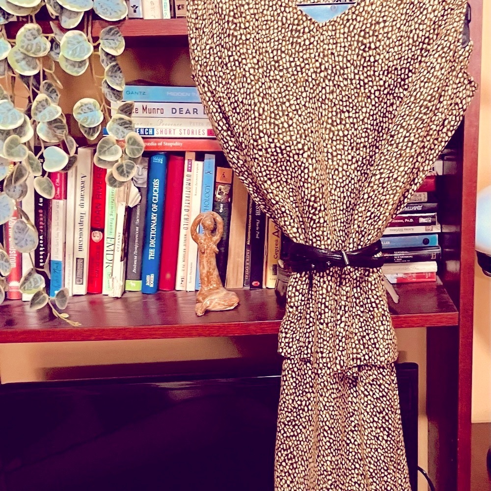 Lafayette 148 New York Skirt-Top Set Linen 
Chocolate/Cream Sz M